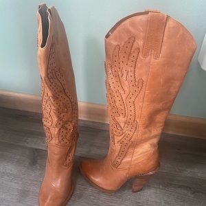 Jessica Simpson “Abilene” Cowgirl Boots size 7